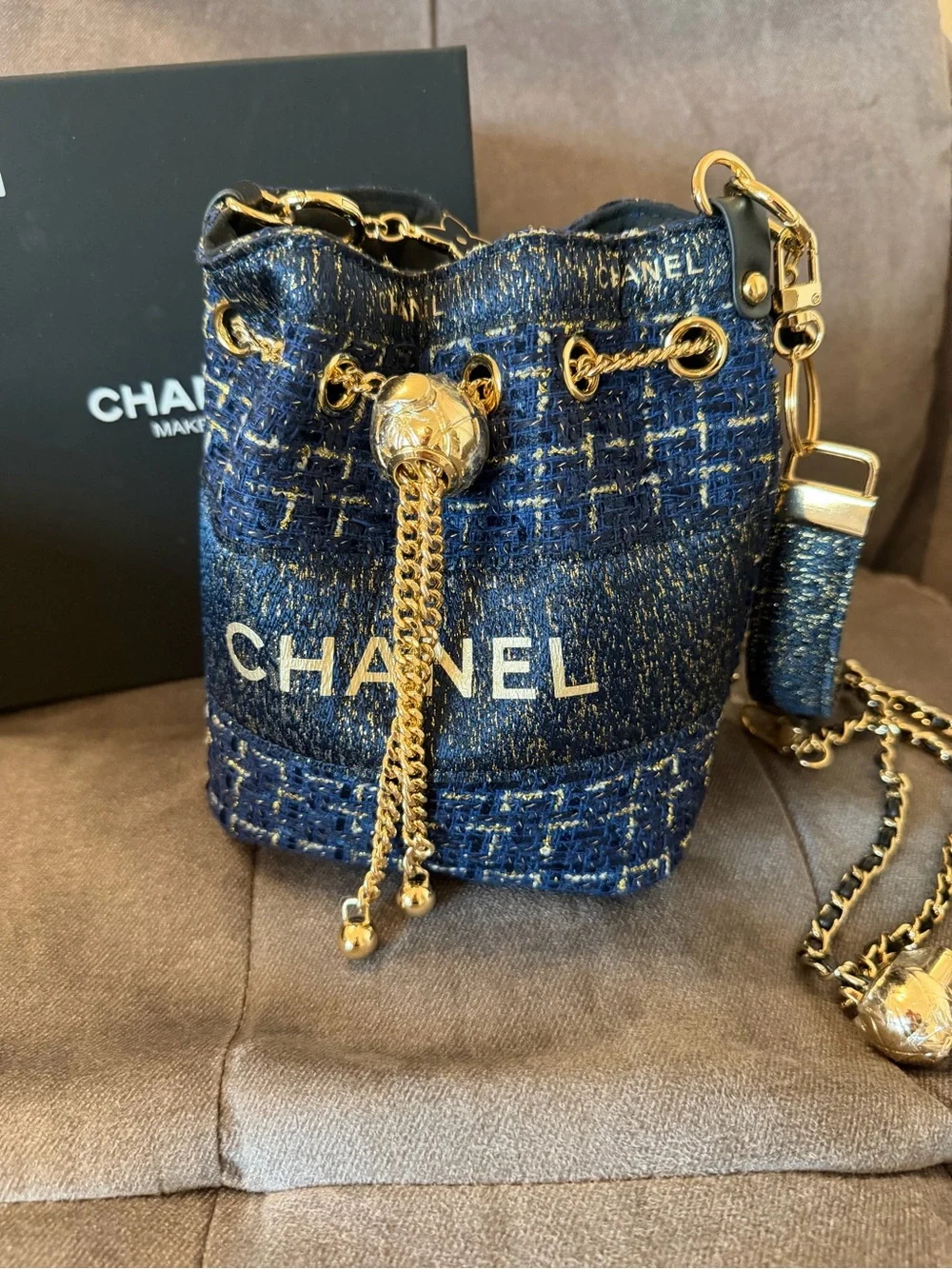 CHANEL Blue Tweed Drawstring Crossbody Bag with Gold Hardware - Picture 1 of 6